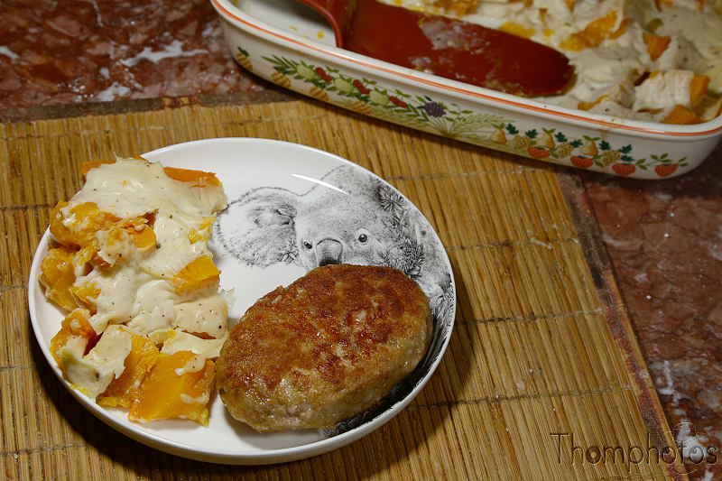 cuisine cooking plat nourriture bouffe repas meal fait maison hand made gratin butternut courge citrouille sauce béchamel haché de veau au gruyère