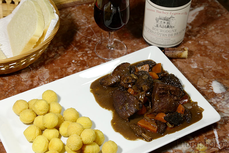 cuisine cooking plat nourriture bouffe repas meal fait maison hand made sanglier sauce grand veneur aux morilles