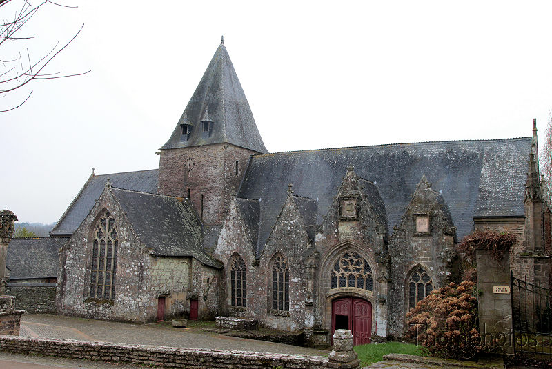 reportage 2012 bretagne sud breizh izel kenavo J11 jour 11 architecture Rochefort-en-terre rochefort en terre église collégiale notre dame de la tronchaye trapue pierre grise granit