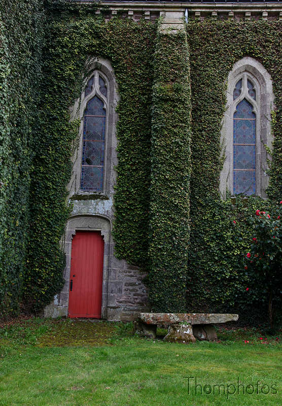 reportage 2012 bretagne sud breizh izel kenavo J12 jour 12 légende forêt de brocéliande roi arthur merlin l'enchanteur fée viviane morgane fontaine de jouvence chêne d'Éon Éon église chapelle du saint graal sang real réal da vinci code quête repos sous lierre banc de pierre