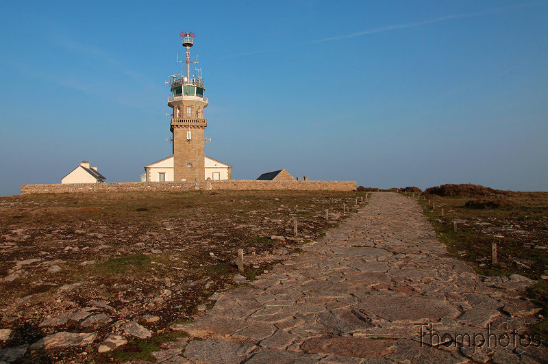 reportage 2012 bretagne sud breizh izel kenavo J15 jour 15 baie eau mer océan pointe paysage anse falaise vague fracasse rocher pointe du raz tour carrée phare de la vieille paysage sémaphore marine nationnale