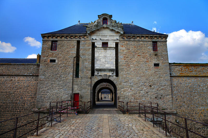 reportage 2012 bretagne sud breizh izel kenavo J9 jour 9 architecture port-louis citadelle vauban muraille entrée musée national marine navy secours en mer sauvetage compagnie des indes