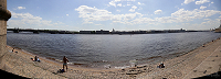 reportage photo 2018 russie saint petersbourg petrograd forteresse saint pierre et paul rivière neva river plage baignade